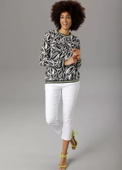 Aniston Straight Leg Capri Jeans -Garmonic Sales Store Aniston Straight Leg Capri Jeans86845717FRSP W02