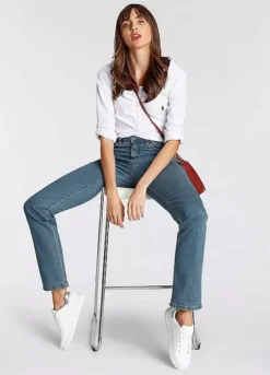 Arizona Comfort-Fit Jeans