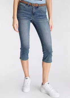 DELMAO Belted Slim Leg Capri Jeans