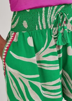 Monsoon Palm Print Crochet Trim Shorts In Lenzing Ecovero 8 Monsoon Palm Print Crochet Trim Shorts In Lenzing Ecovero -Garmonic Sales Store Monsoon Palm Print Crochet Trim Shorts in Lenzing Ecovero12C144FRSP W02