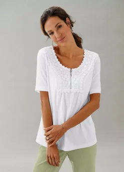 Witt Round Neck Zip-Up Top