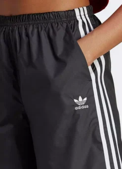 Adidas Originals Logo Print Shorts -Garmonic Sales Store adidas Originals Logo Print Shorts84617856FRSP W02